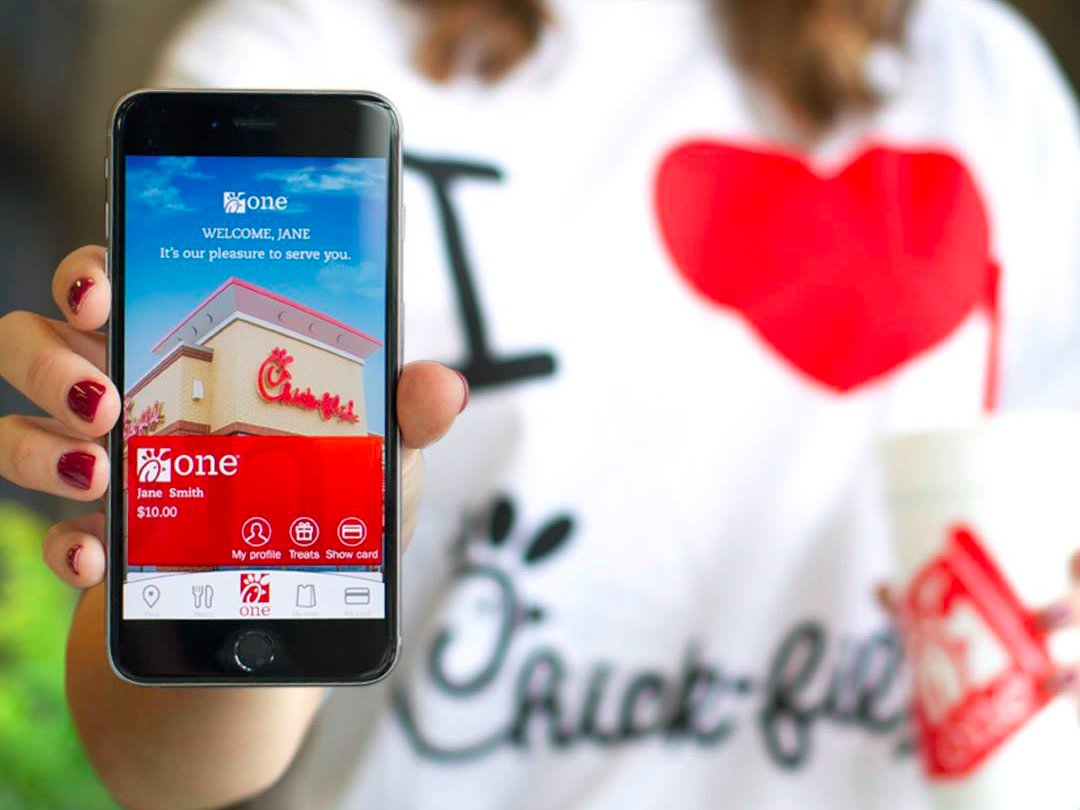 Free Treats and Favorites: 6 Reasons You Love the Chick-fil-A App